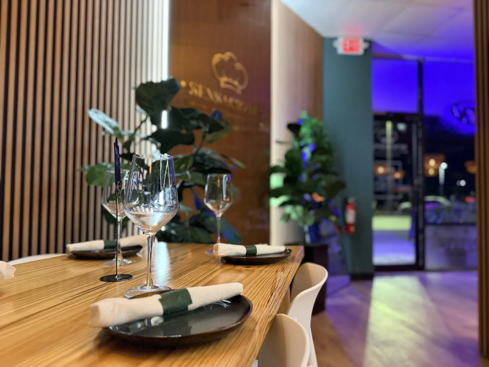 Modern restaurant design at Sensaciones, Cuban restaurant in Fort Myers